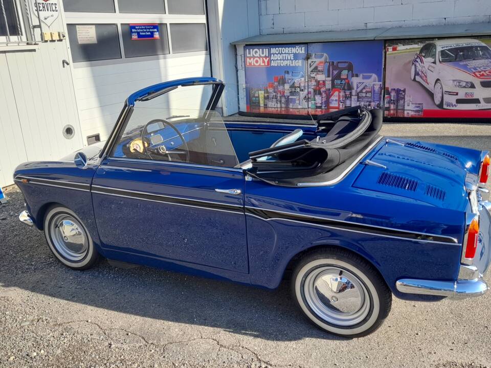 Image 1/83 of Autobianchi Bianchina Convertible (1965)