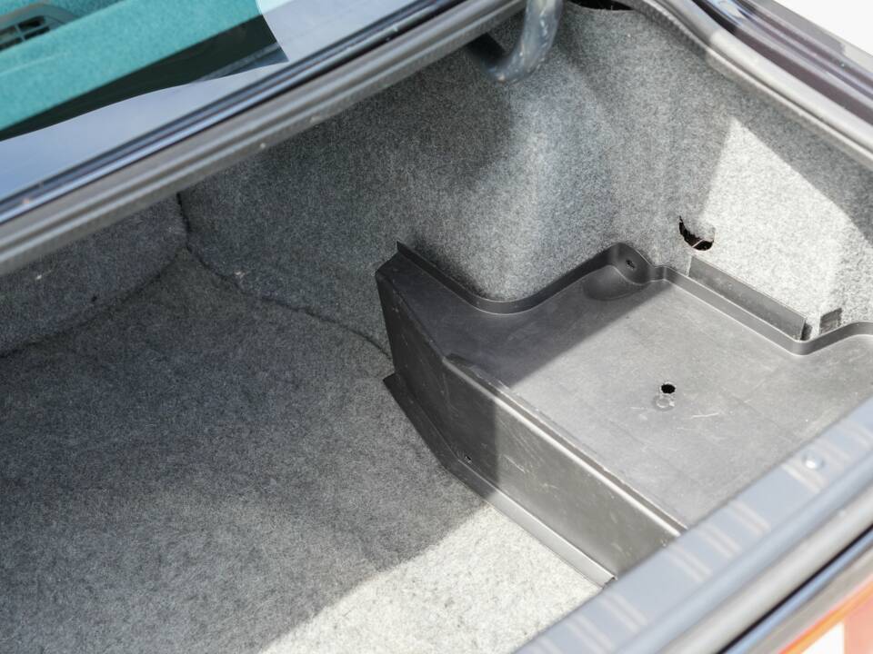 Image 33/34 de BMW M3 (1986)