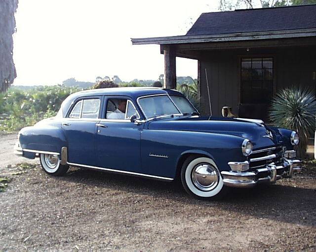 Image 2/11 of Chrysler Crown Imperial (1951)