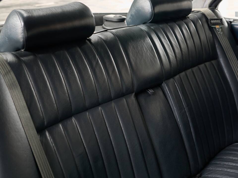Bild 47/50 von Jaguar XJ 6 L 4.2 (1974)