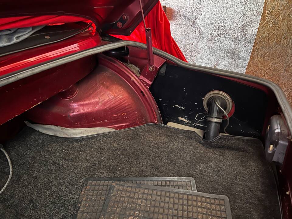 Image 14/24 of BMW 1600 - 2 (1968)