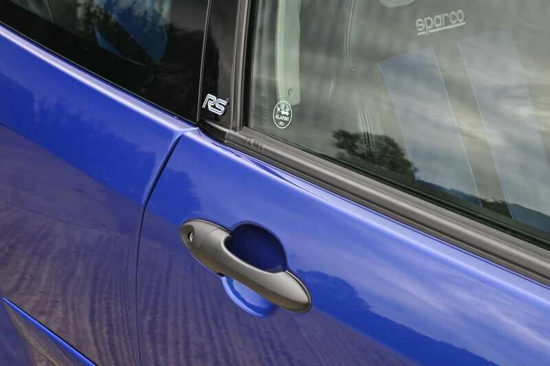 Image 43/50 of Ford Focus RS (2003)