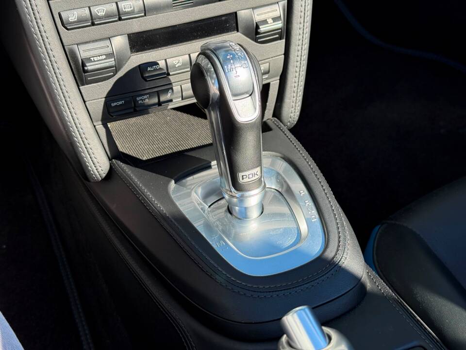 Image 15/37 of Porsche 911 Speedster (2010)