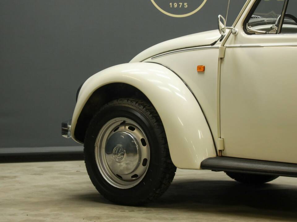 Bild 37/50 von Volkswagen Käfer 1600 (1996)
