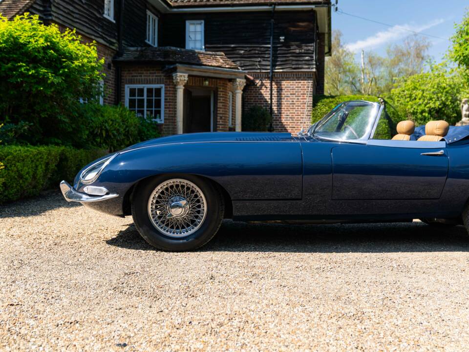 Bild 35/50 von Jaguar XK-E (1967)