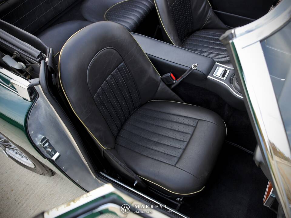 Image 54/68 of Austin-Healey 3000 Mk III (BJ8) (1966)