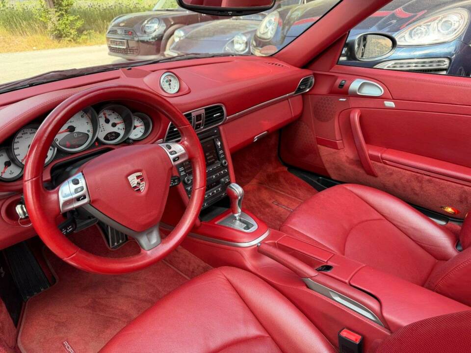 Imagen 15/41 de Porsche 911 Turbo (2009)