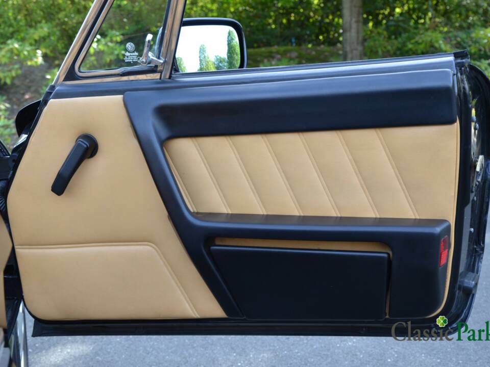Image 25/50 of Alfa Romeo 2.0 Spider (1990)