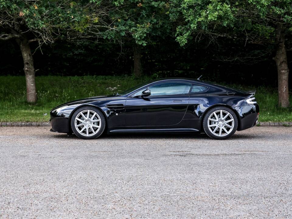 Imagen 20/39 de Aston Martin V8 Vantage (2007)