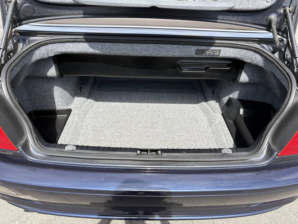 Image 7/14 of BMW 320Ci (2001)