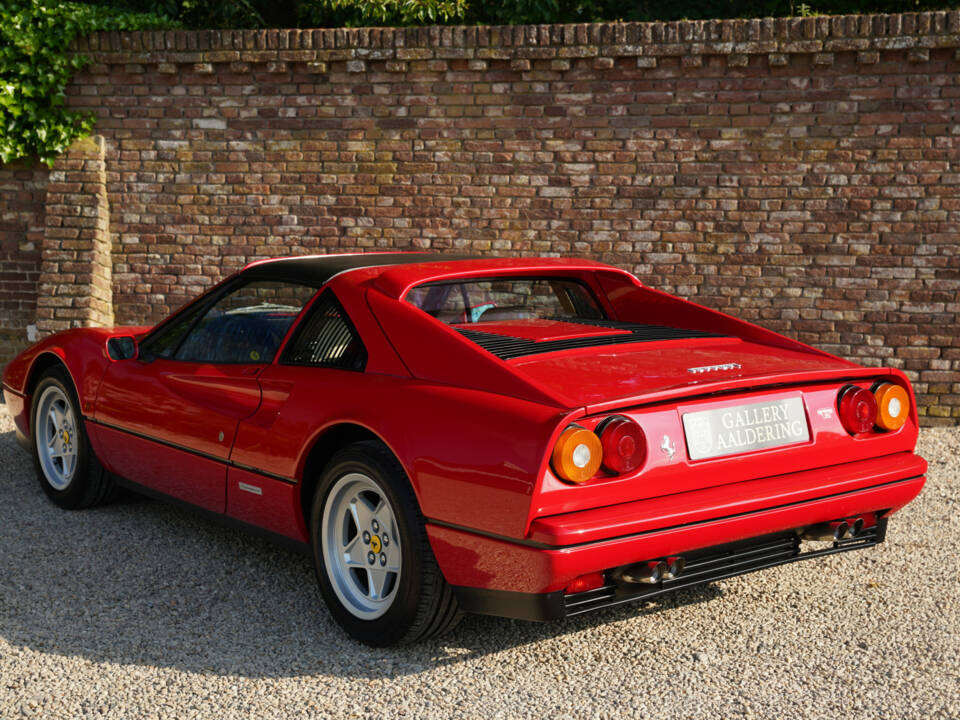 Bild 14/50 von Ferrari 328 GTS (1986)