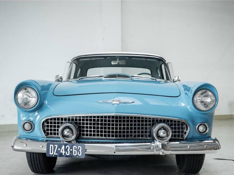 Image 37/41 of Ford Thunderbird (1956)