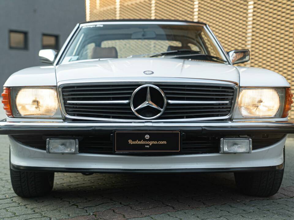 Image 4/50 de Mercedes-Benz 300 SL (1986)