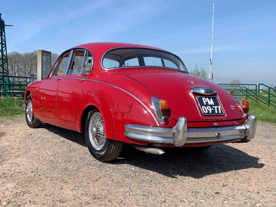 Bild 8/8 von Daimler 2,5 Liter V8 (1963)