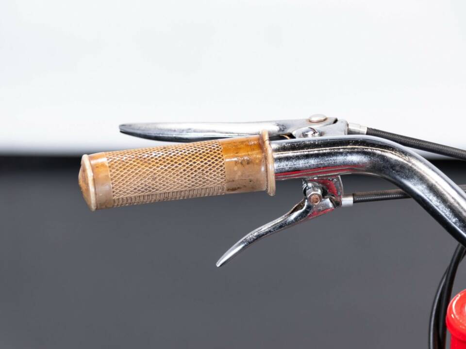 Bild 31/44 von Ducati DUMMY (1952)