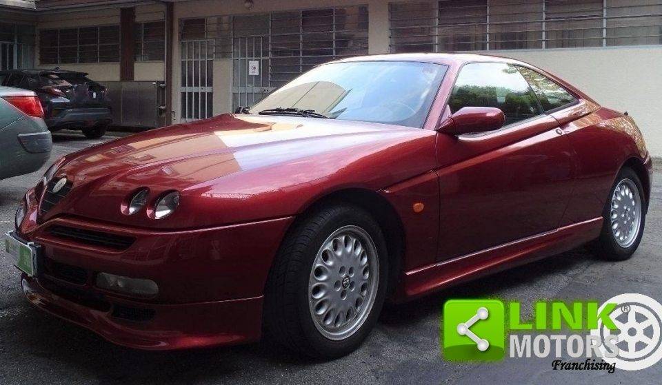 Afbeelding 3/8 van Alfa Romeo GTV 2.0 V6 Turbo (1996)
