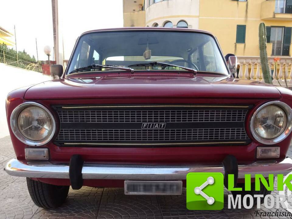 Image 3/10 of FIAT 124 Special (1973)