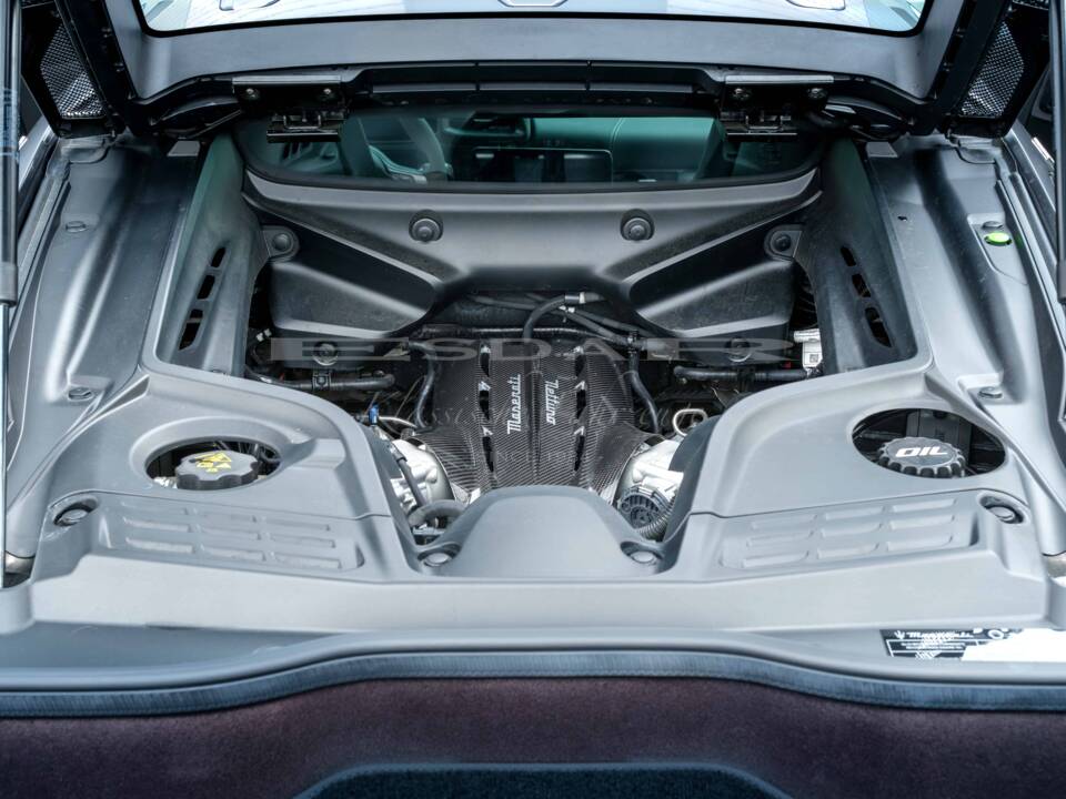 Bild 26/31 von Maserati MC20 (2021)