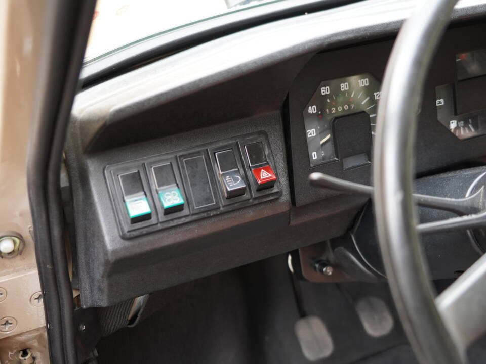 Image 22/38 of FIAT 127 (1980)