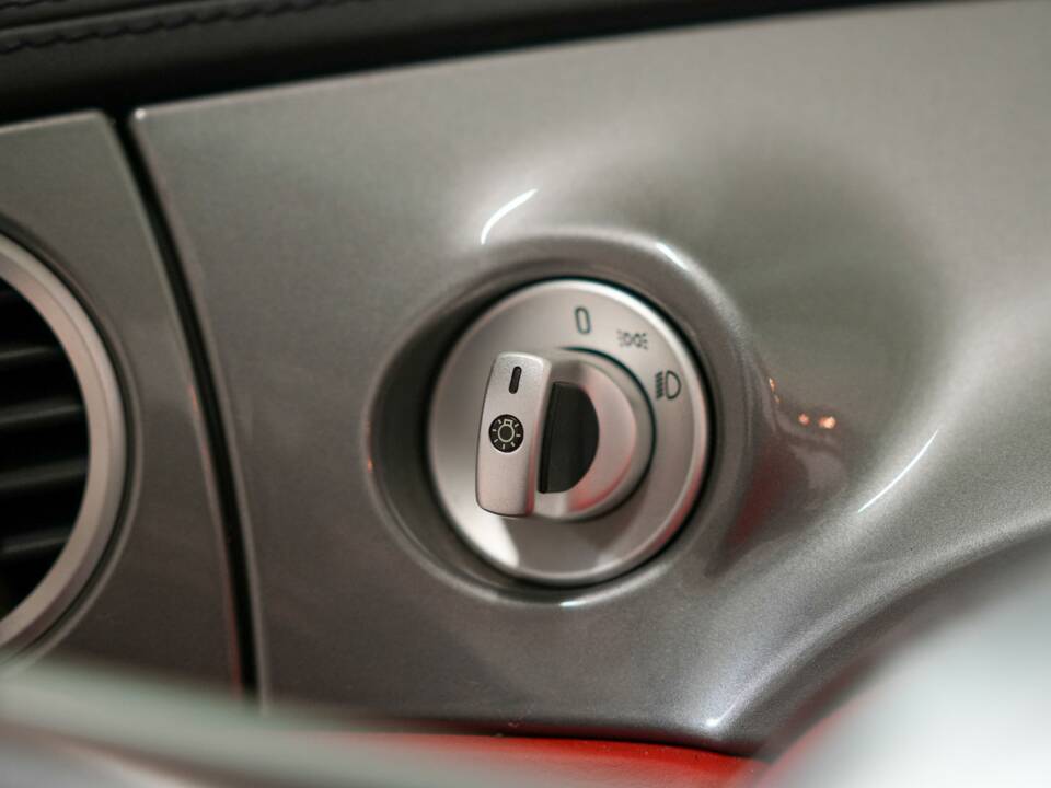 Bild 33/40 von BMW Z8 (2000)