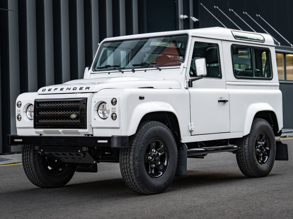 Image 1/66 of Land Rover Defender 90 TD4 (2007)