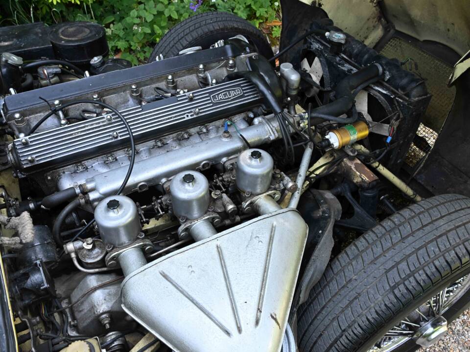 Bild 5/39 von Jaguar E-Type (2+2) (1970)