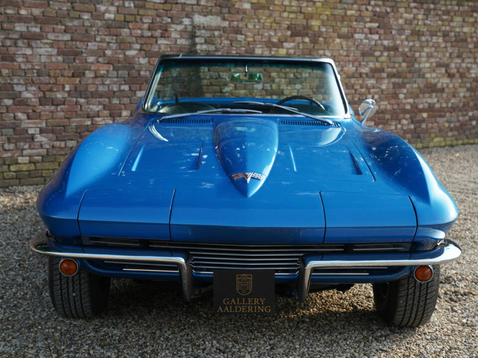 Imagen 5/50 de Chevrolet Corvette Sting Ray Convertible (1964)