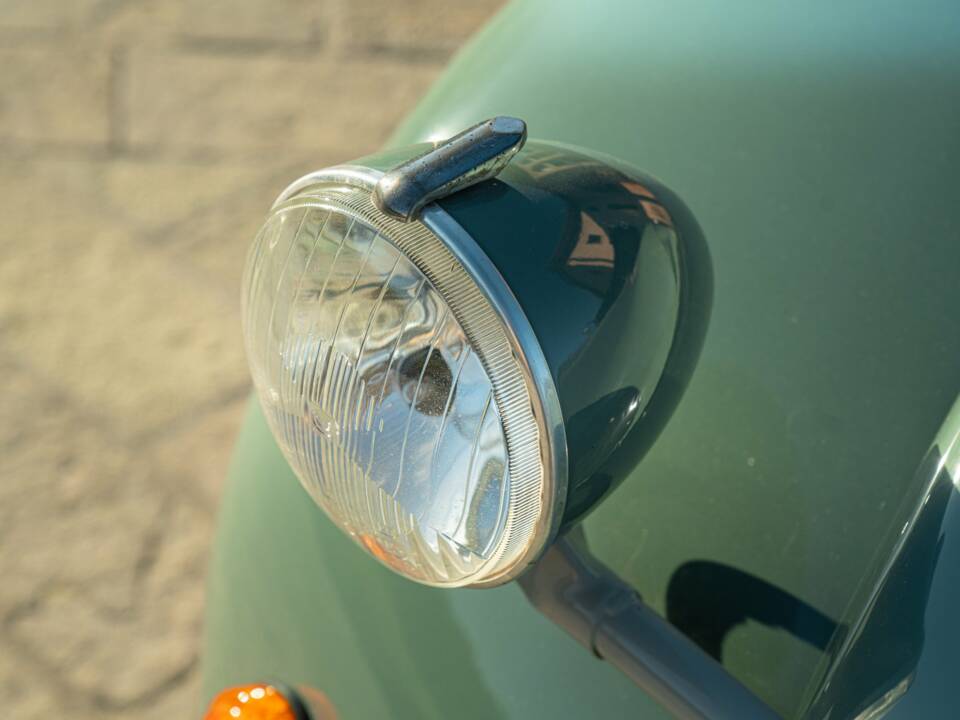 Image 11/41 of Citroën 2 CV (1963)