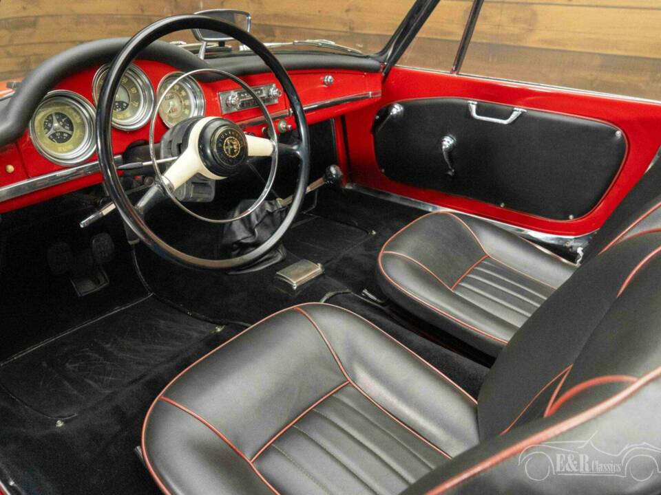 Afbeelding 6/17 van Alfa Romeo Giulietta Spider (1961)