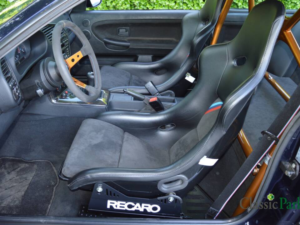 Image 9/50 de BMW 323i (1998)