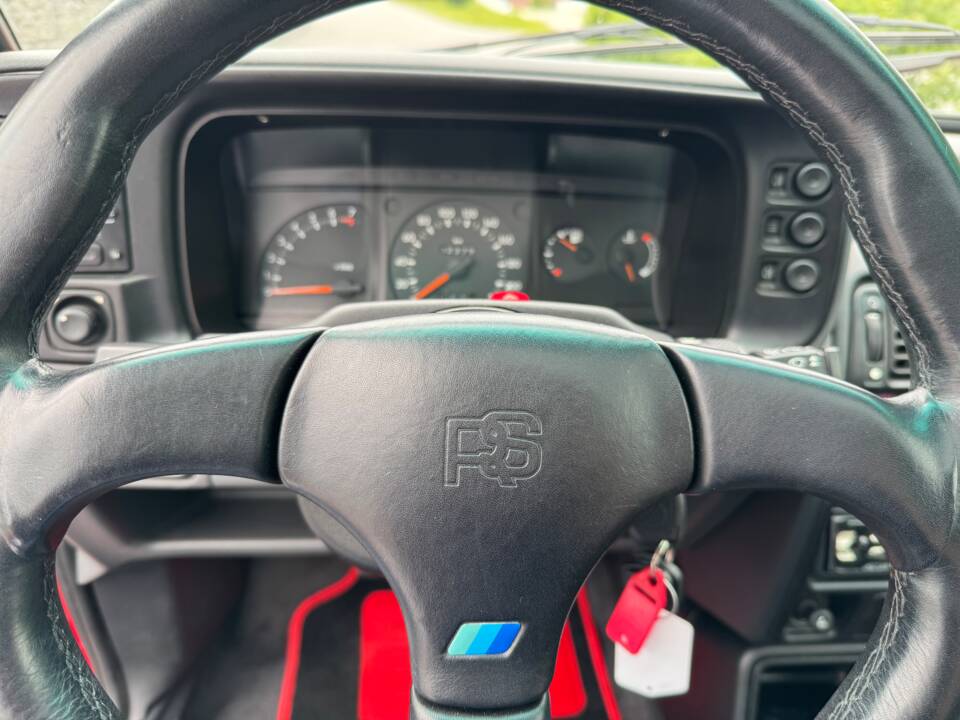 Image 25/49 of Ford Escort XR3i (1990)