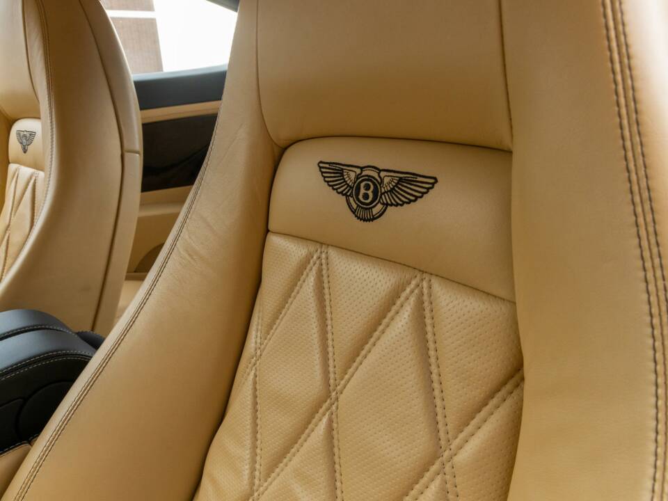 Bild 37/50 von Bentley Continental GT (2006)