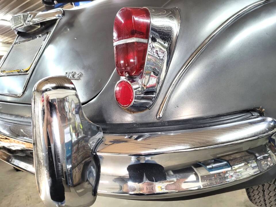 Bild 12/37 von Jaguar Mk II 3.4 (1964)