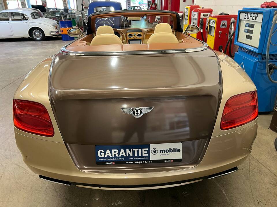 Bild 13/19 von Bentley Continental GTC W12 (2012)