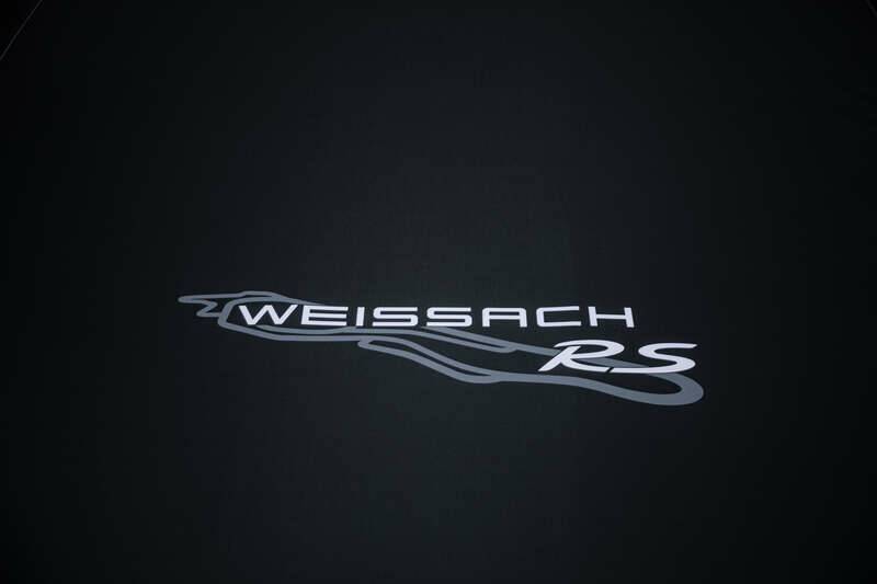 Image 49/50 of Porsche 718 Spyder RS Weissach (2024)