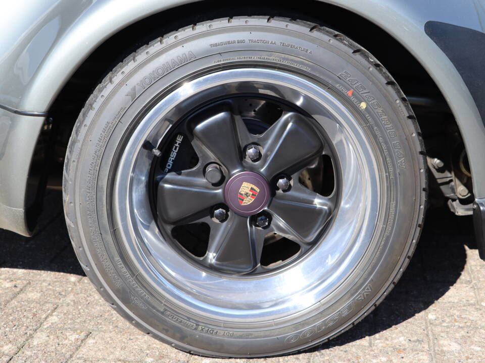 Imagen 38/52 de Porsche 911 Turbo 3.3 (1987)