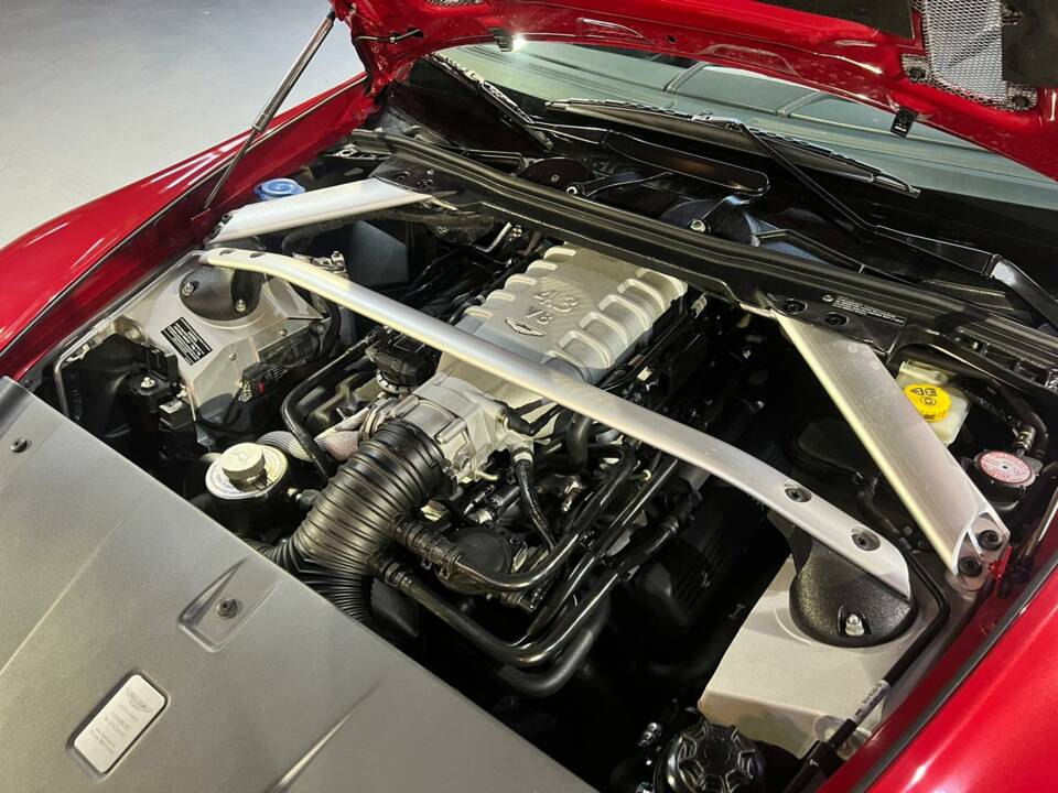 Imagen 53/60 de Aston Martin V8 Vantage Roadster (2008)