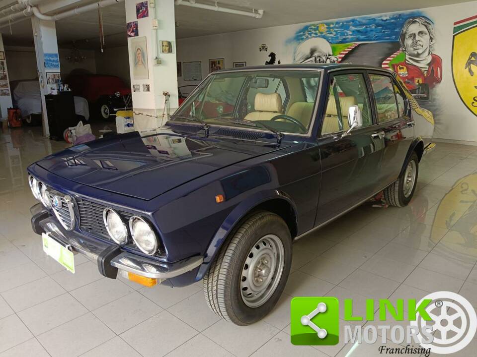 Image 3/10 of Alfa Romeo Alfetta 1.6 (1979)