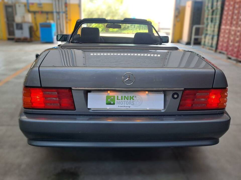 Image 44/50 de Mercedes-Benz 300 SL-24 (1992)