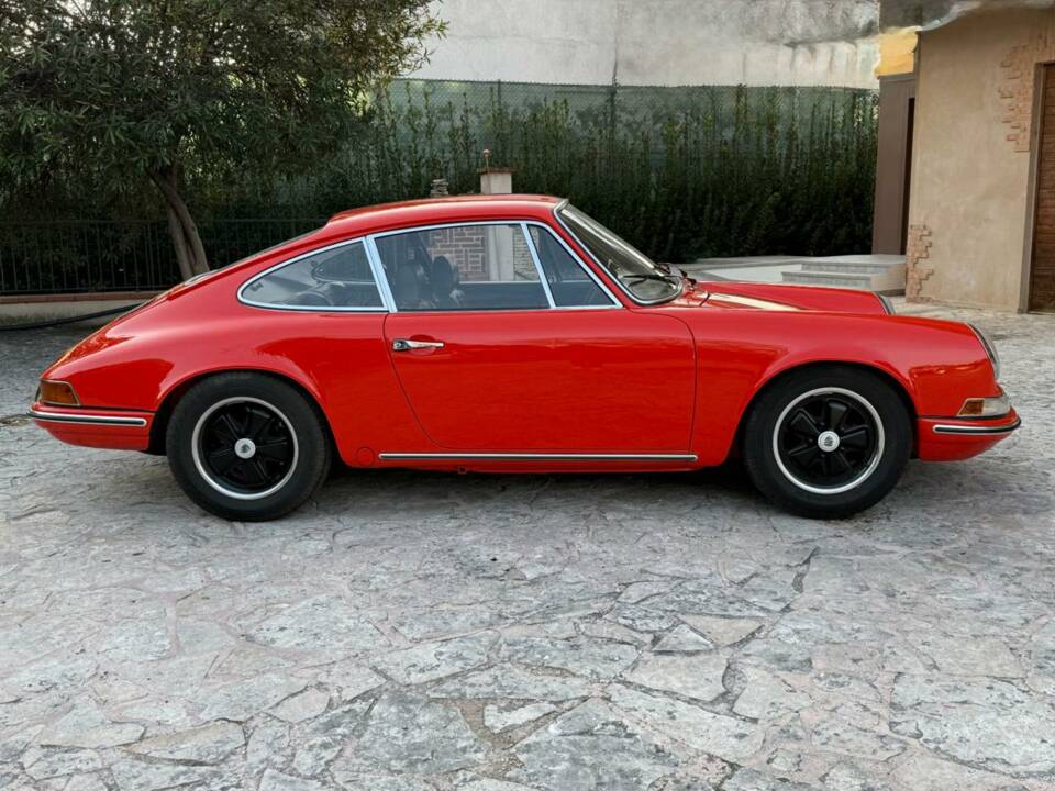 Bild 7/32 von Porsche 911 2.0 T (1968)
