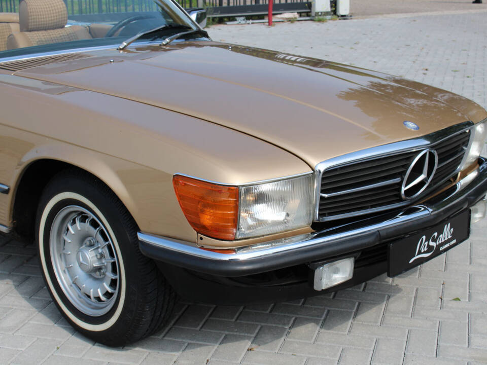 Image 7/26 de Mercedes-Benz 280 SL (1980)