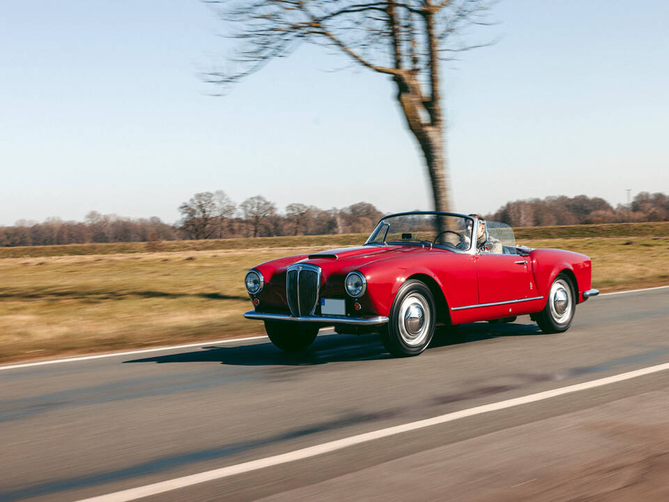 Bild 9/62 von Lancia Aurelia B24 (1958)