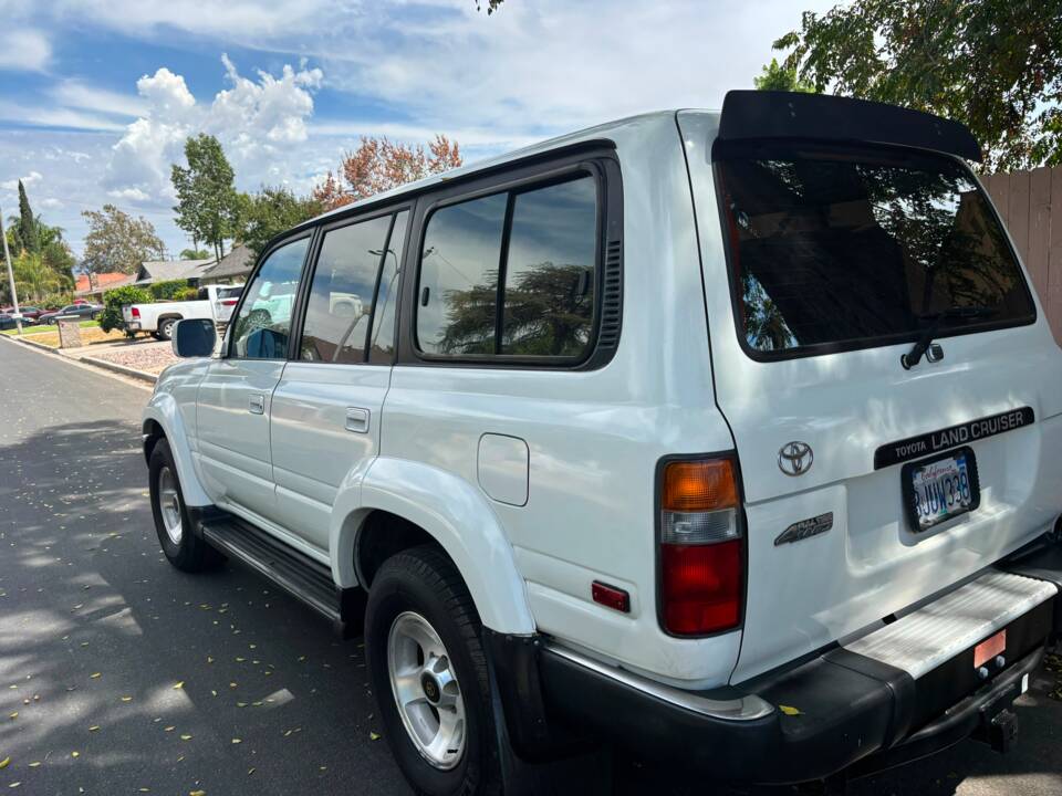 Bild 16/42 von Toyota Land Cruiser J80 (1994)