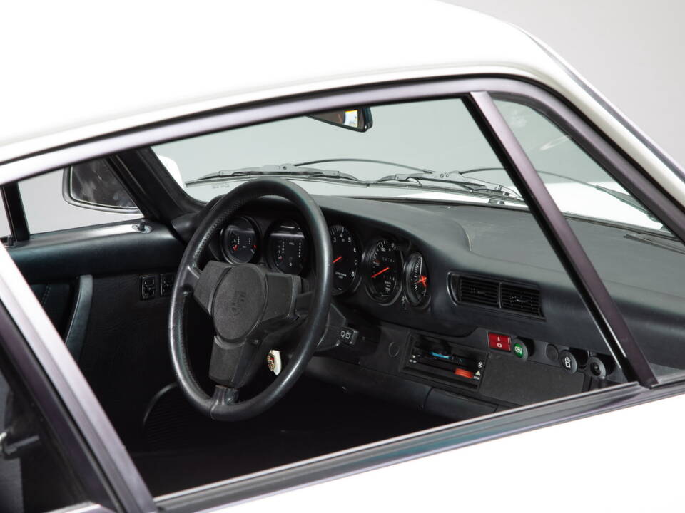 Imagen 26/50 de Porsche 911 Carrera 3.0 (1977)