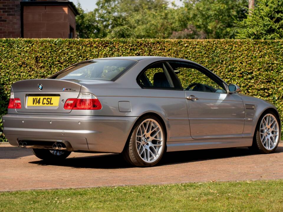 Imagen 3/50 de BMW M3 CSL (2003)