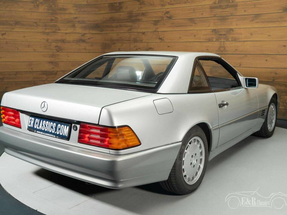 Image 13/19 de Mercedes-Benz 300 SL (1990)