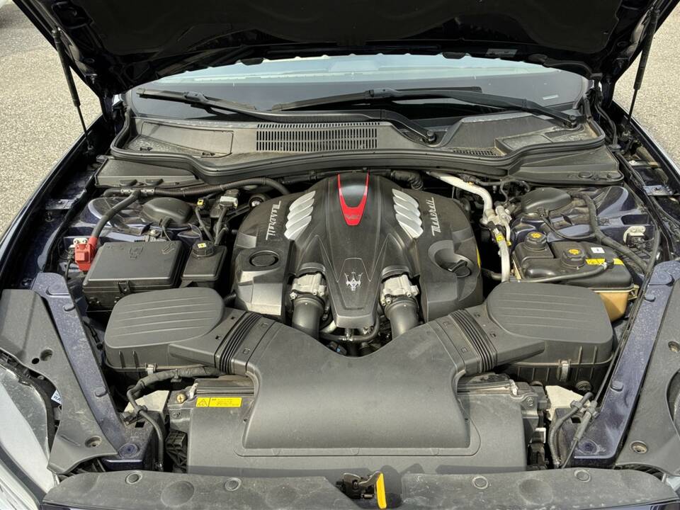 Image 43/53 of Maserati Quattroporte GTS (2013)