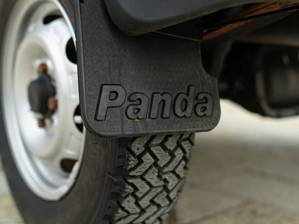 Immagine 18/44 di FIAT Panda 4x4 1,0 (1987)