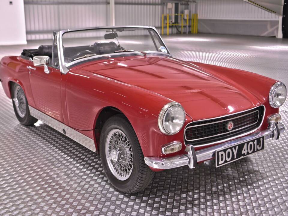 Image 2/50 of MG Midget GAN5 (1970)