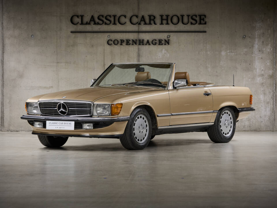 Image 1/99 of Mercedes-Benz 300 SL (1987)